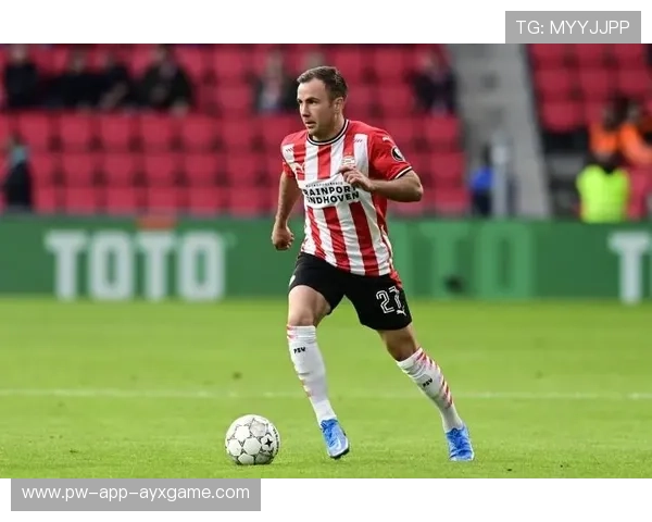 埃因霍温盯梅西式精：战术布局与心理博弈的终极较量